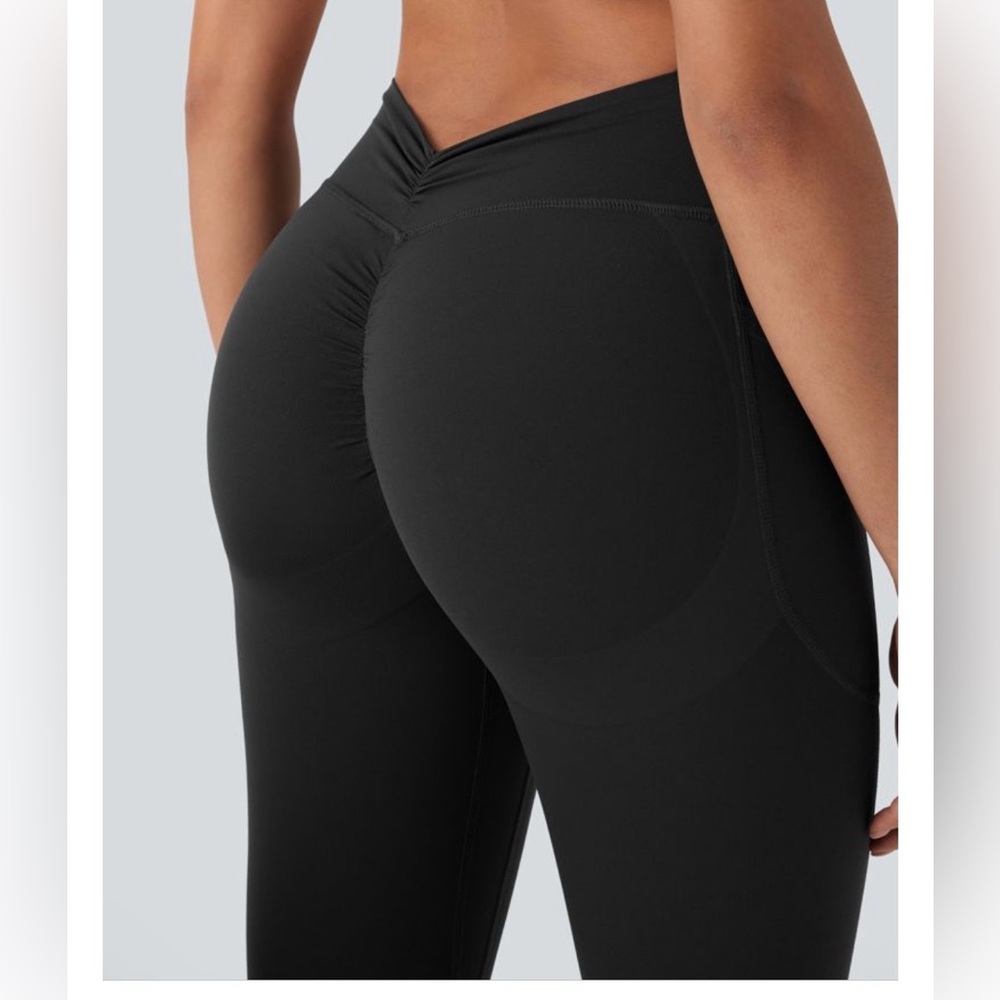 Halara UltraSculpt High Waisted Tummy Control Butt Lifting Ruched Legging